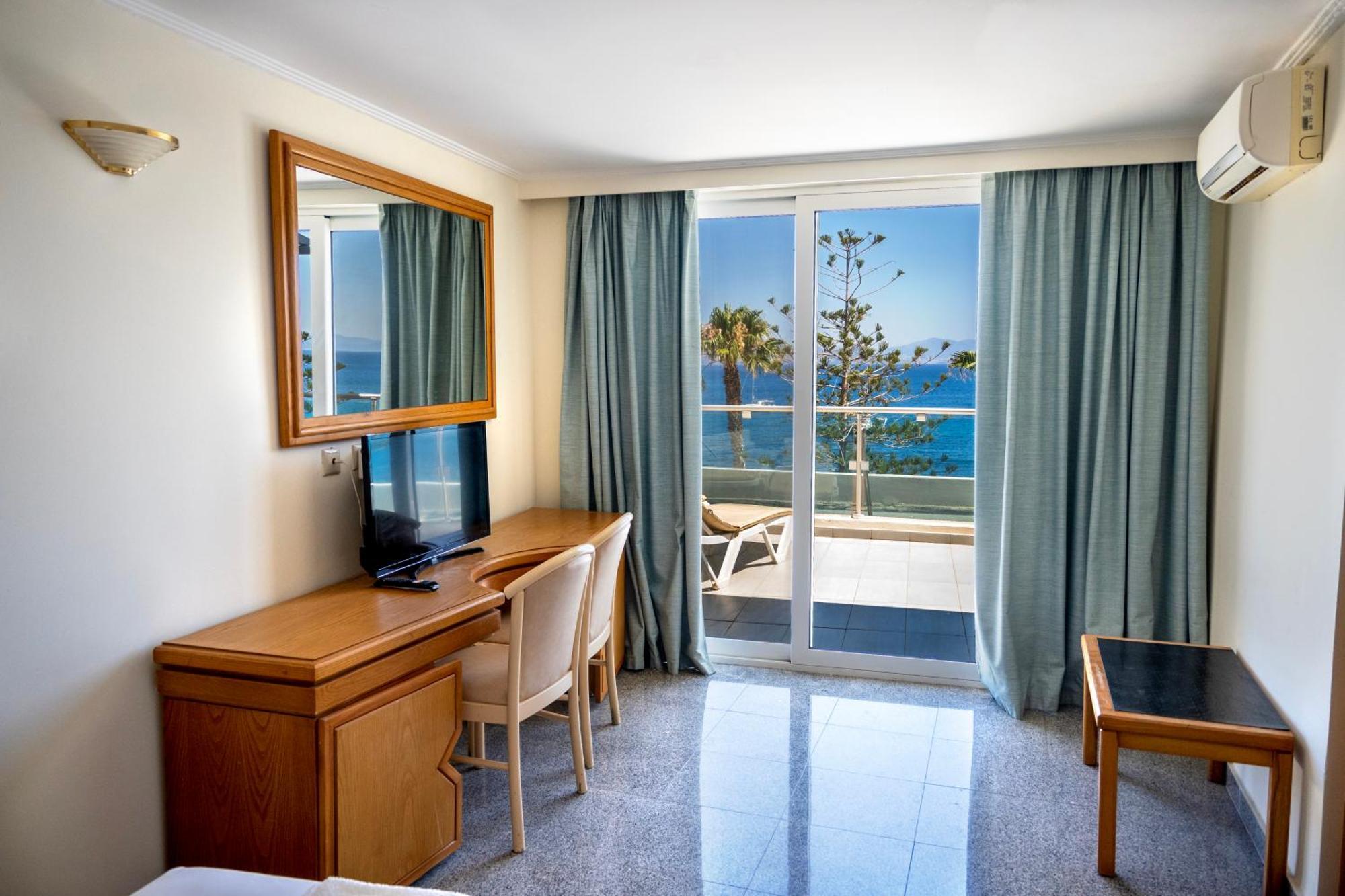 Bristol Sea View Apartments Città di Kos Esterno foto